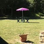 Weekend En Provence Oda ve Kahvaltı Comps (Drome)